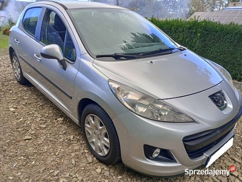 Peugeot 207 benzyna14 Salon 1400cm3 Sanok