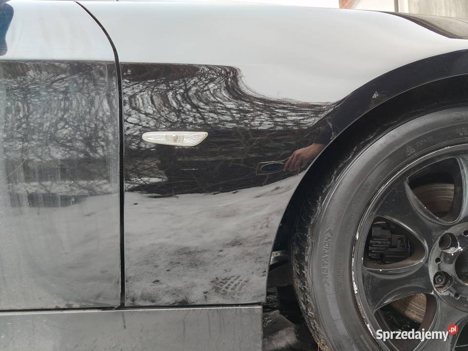 Bmw e90 błotnik prawy oryginał czarny schwarz2 łódzkie Aleksandrów Łódzki