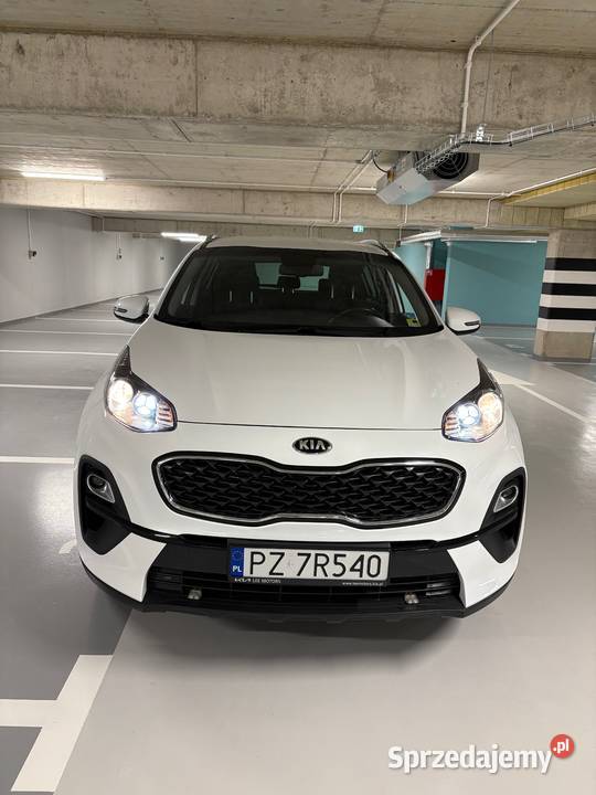 Kia Sportage 16 benzyna LED Salon Polska 2021 Plewiska sprzedam