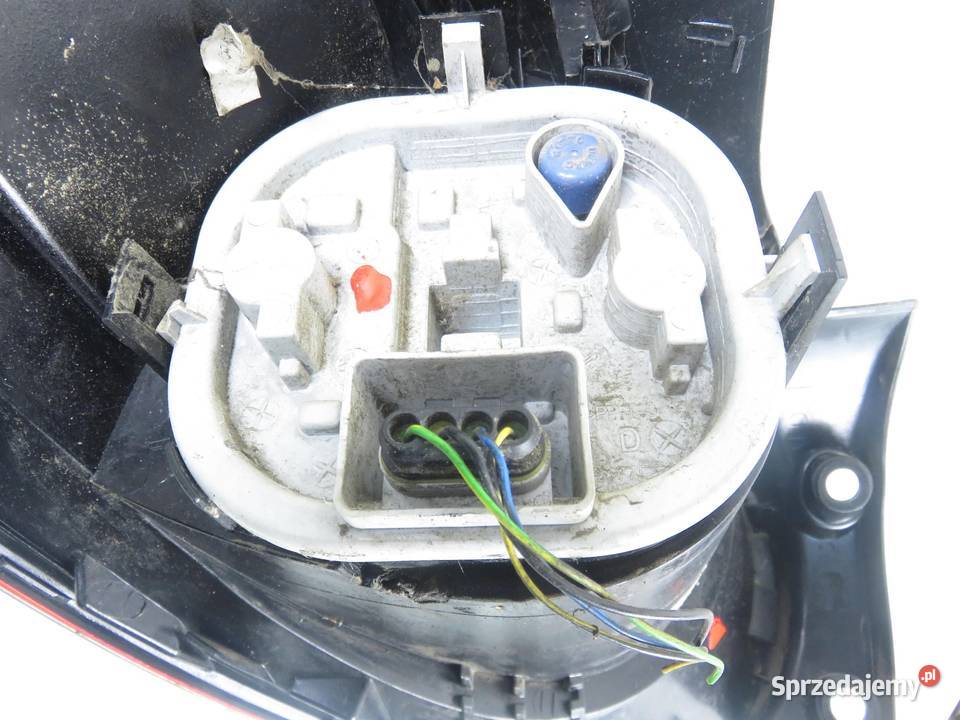 LAMPA PRAWA TYLNA FIAT BRAVO II Lampy tylne małopolskie