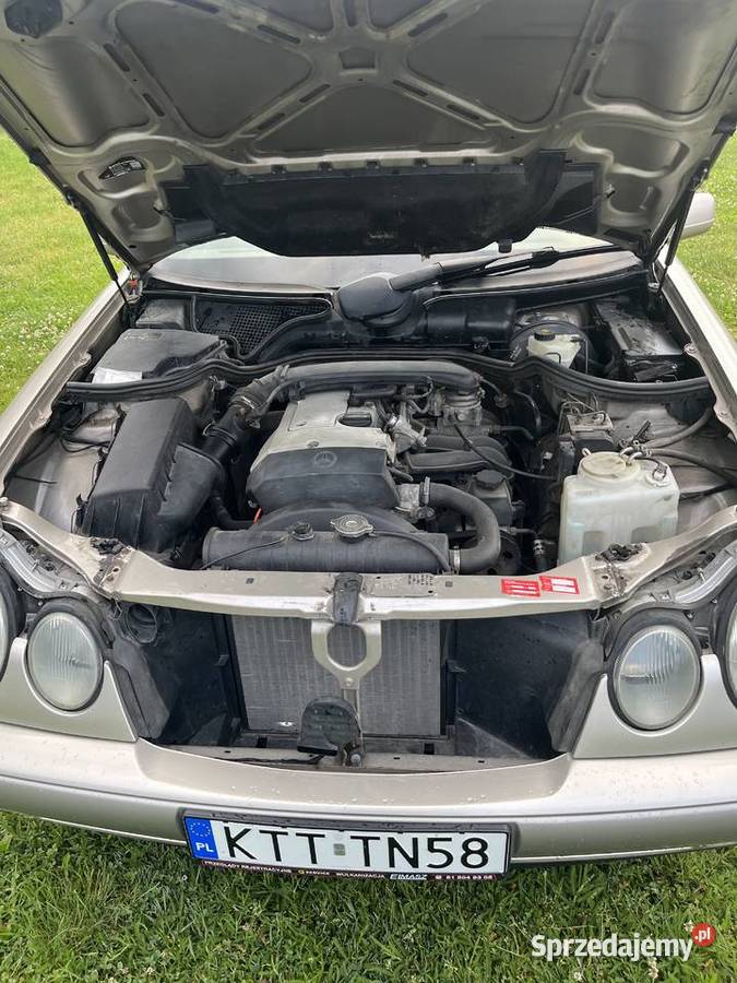 MercedesBenz Klasa E W210 Mętów