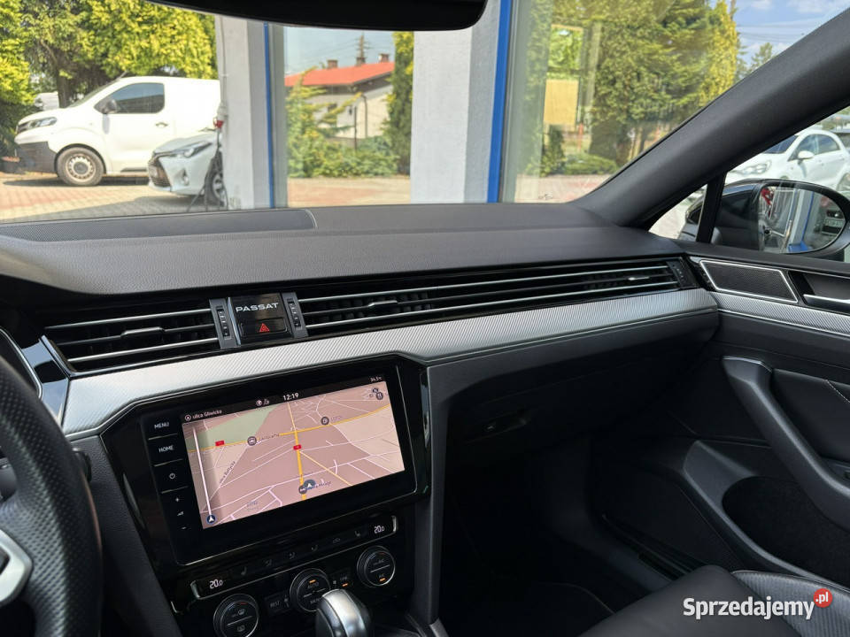 Volkswagen Passat 20 150 RLine Automat Kamera kurtyny powietrzne