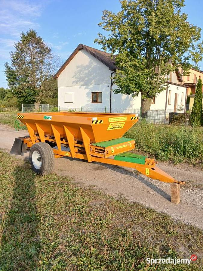 Rozsiewacz wapna rcw3piastwapniarka piaskarka nieuszkodzony Rzgów