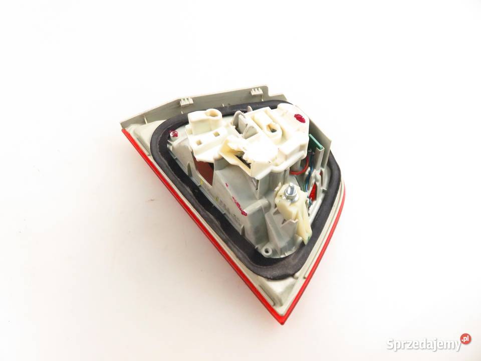 LAMPA LEWA TYLNA KLAPA BMW 3 Touring E91 7154161 Lampy tylne małopolskie sprzedam