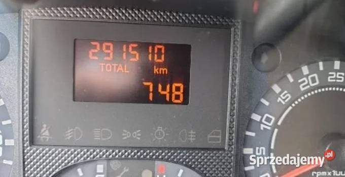 Iveco Daily 35C15 plandeka brygadówka 7 osób manualna wielkopolskie Ostrów Wielkopolski