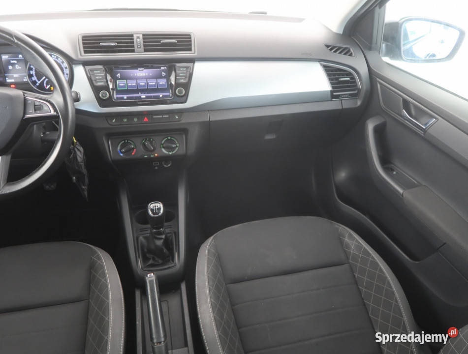 Skoda Fabia 10 TSI 70KM Bielany Wrocławskie