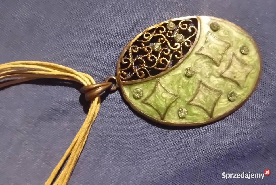 Secesyjny wisiorek mosiądz i emalia początek XX