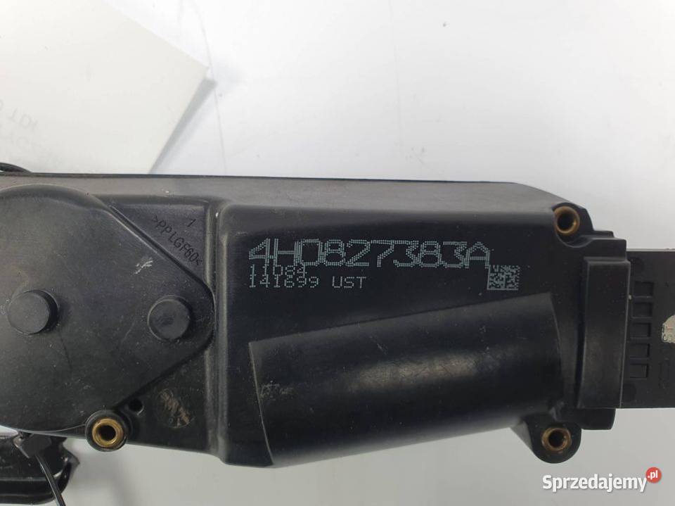 DOCIĄG KLAPY AUDI A8 L D4 4H0827383A Lipno