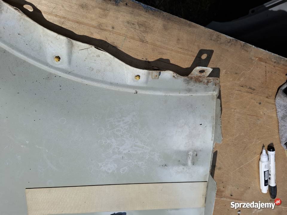 Błotnik Lewy Przód Renault Master 2 osobowe Wisznice