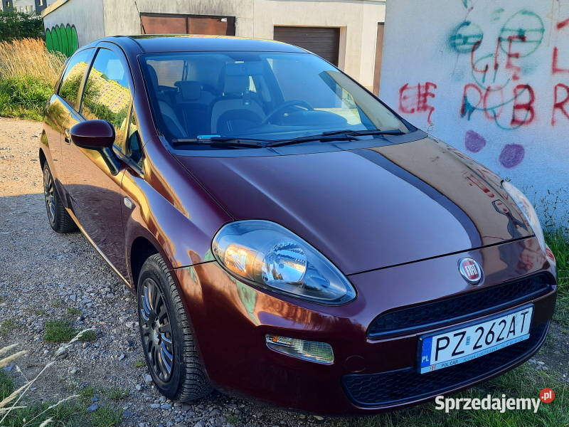 Fiat Punto 2012 14 77 salon 1wł przebieg 32000 Wałbrzych