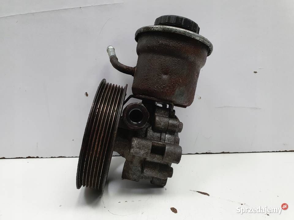 Toyota Avensis T25 20 D4D POMPA WSPOMAGANIA Układ kierowniczy