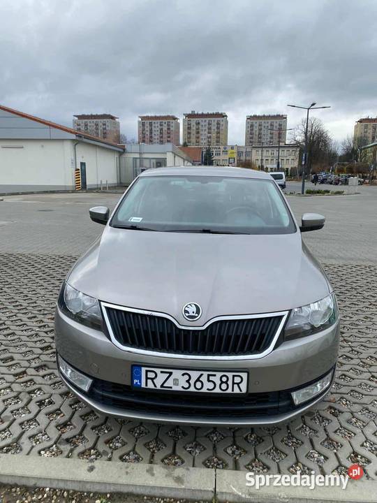 sprzedam skodę rapid JOY liftback 1200cm3 podkarpackie Rzeszów