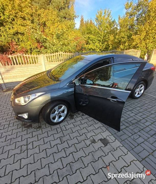 OKAZJA HYUNDAI I40 2012r 16GDI 135 SEDAN KAMERA Rok produkcji 2012 Wrocław