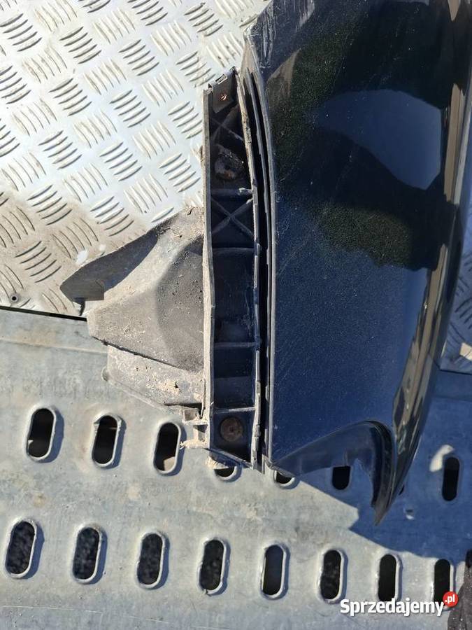 Błotnik Prawy Przedni Audi A3 8L Wisznice