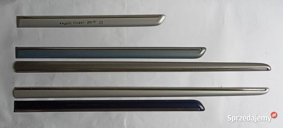 Listwa drzwi Mercedes w168 long chrom osobowe Lipno