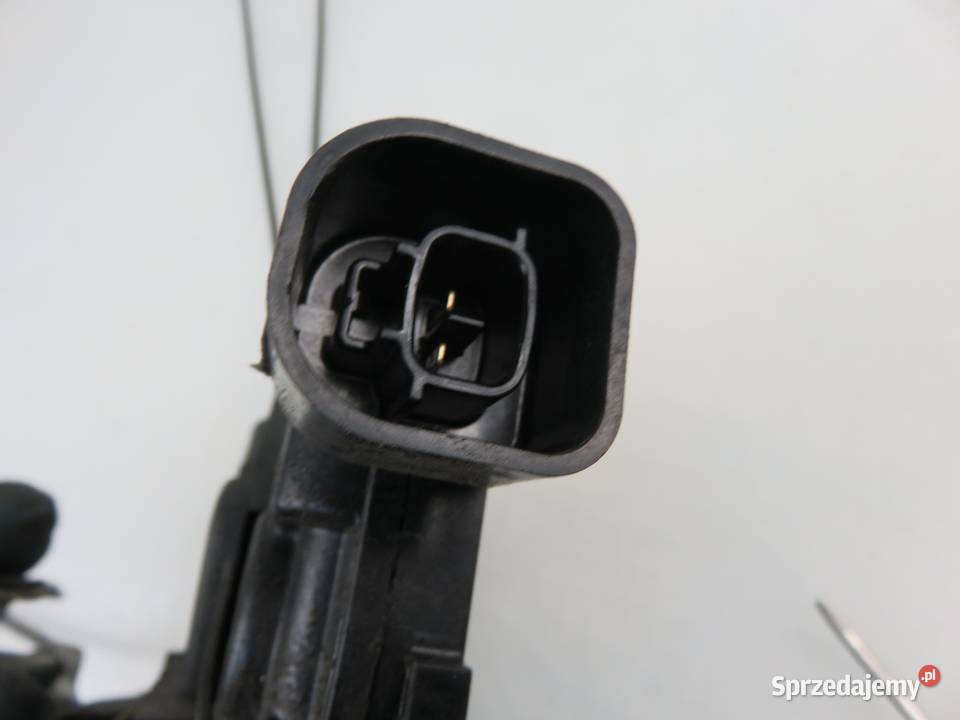 ZAMEK PRAWY PRZEDNI TOYOTA PREVIA II małopolskie sprzedam