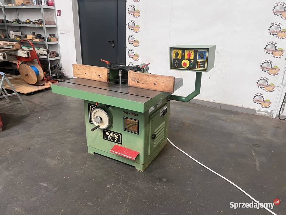 Frezarka dolnowrzecionowa Gomad FD2 Juszczyn