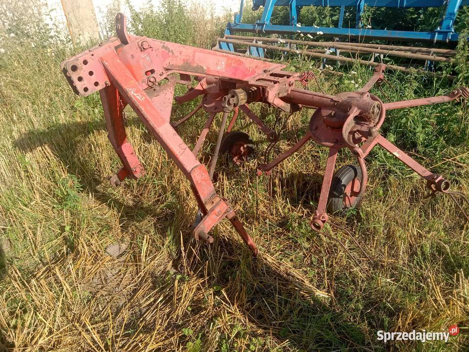 Przętrzasarka do siana DeutzFahr Deutz-Fahr Zgrabiarki i przetrząsacze
