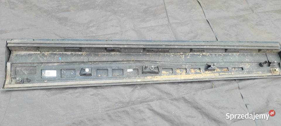 AUDI Q2 81A SLINE LISTWA DRZWI PRAWY PRZÓD listwy boczne Ruda Śląska