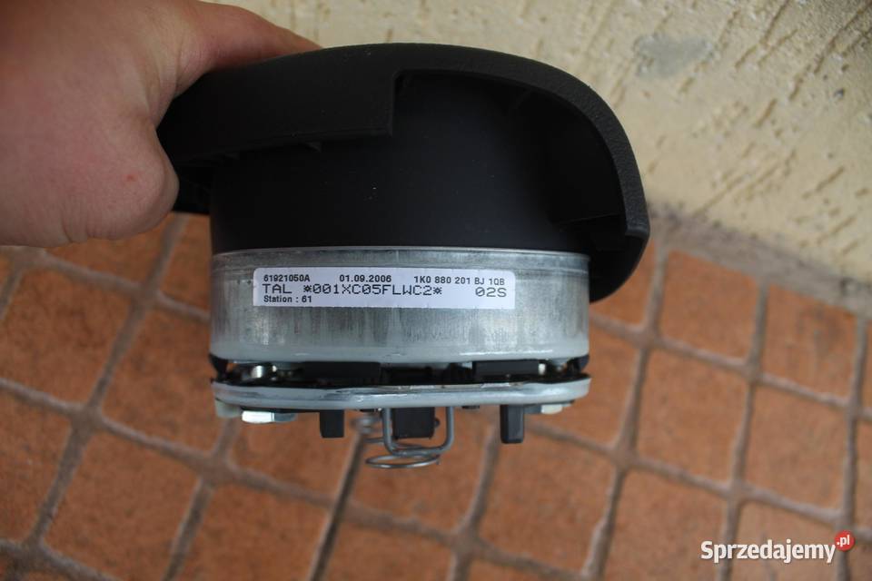PODUSZKA AIR BAG KIEROWCY VW GOLF V 1K0880201BJ sprzedam
