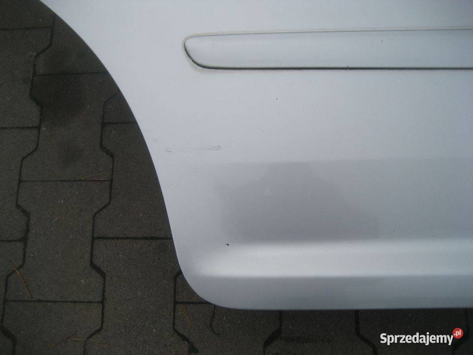 vw touran 0309r drzwi tył prawe kod lakieru LA7W Rakoniewice sprzedam