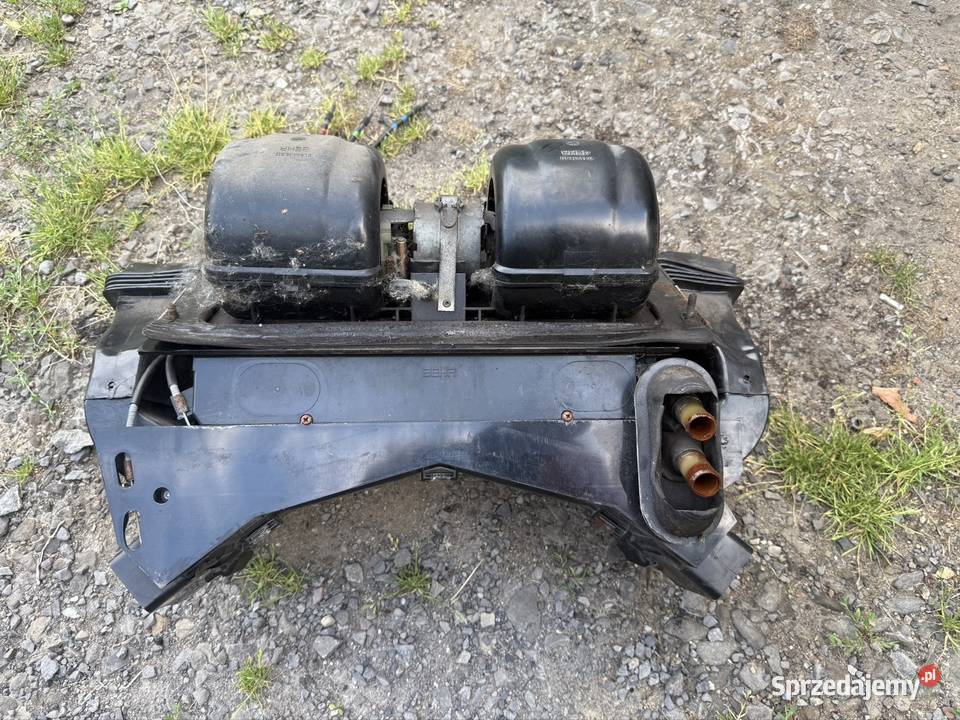 Nagrzewnica BMW e24 628 komplet Mszana