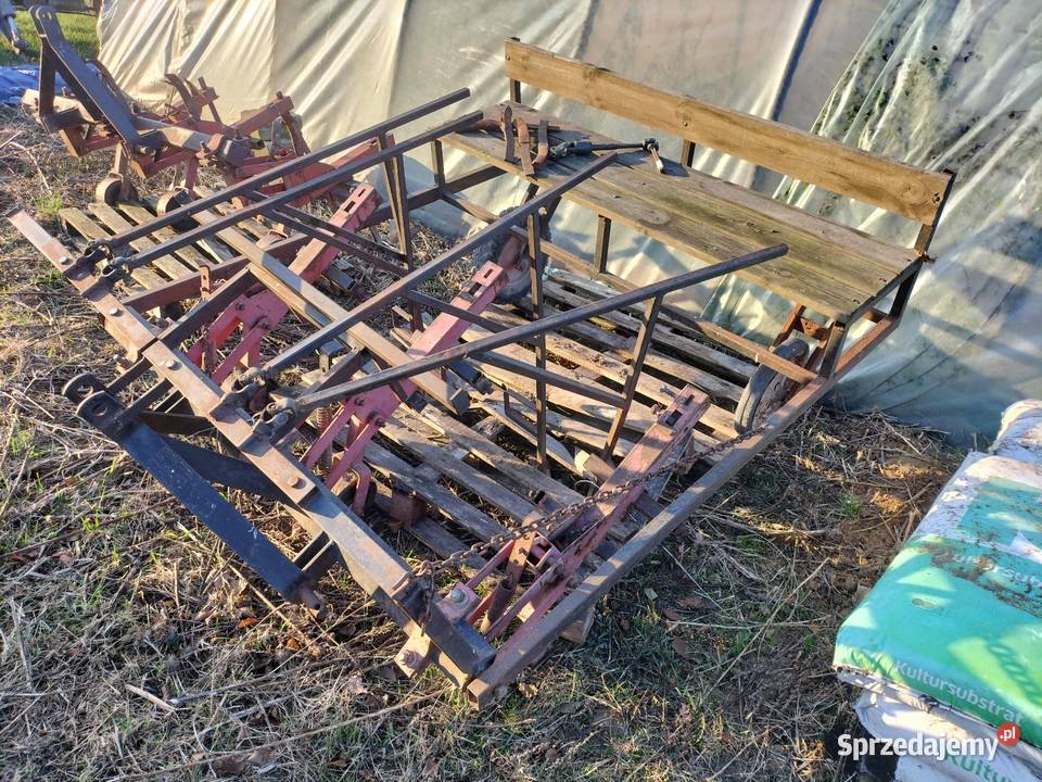 Pielnik dziabaczka do tytoniu kapusty nieuszkodzony sprzedam