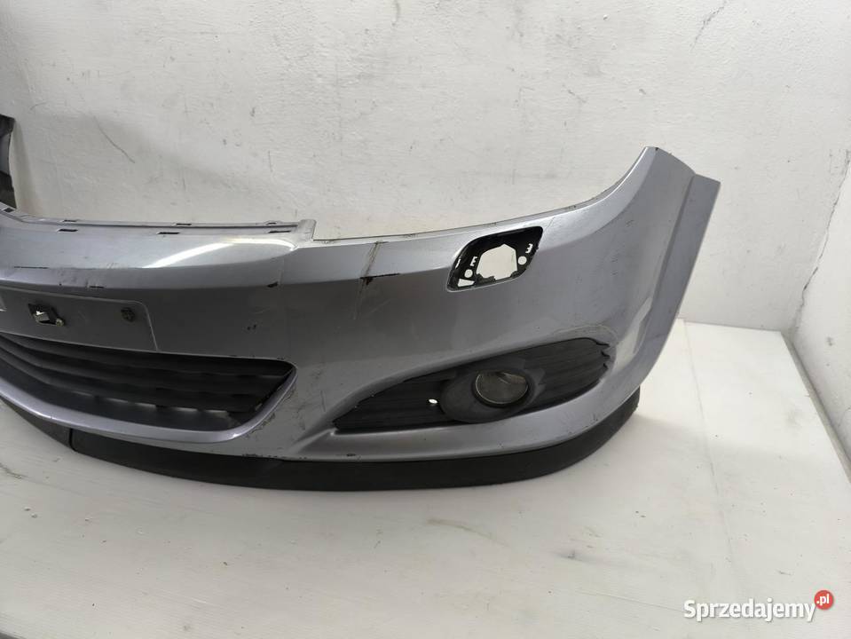 ZDERZAK PRZÓD PRZEDNI OPEL ASTRA H KOMBI Z163 osobowe sprzedam