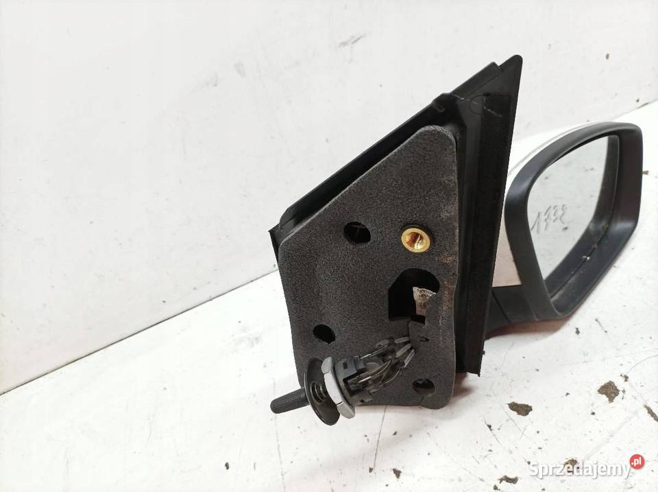 LUSTERKO PRAWE BIAŁE MANUALNE LB9A 0210057 Skoda