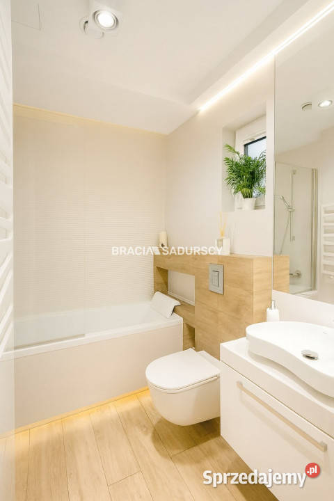 Sprzedam mieszkanie Kraków 65m2 3pokojowe