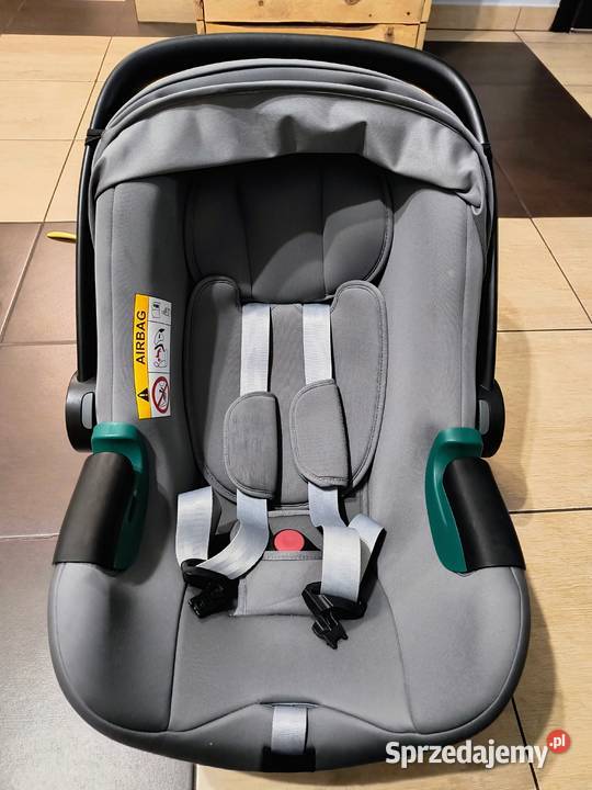 Sprzedam fotelik samochodowy britax romer baby Romer Tychy