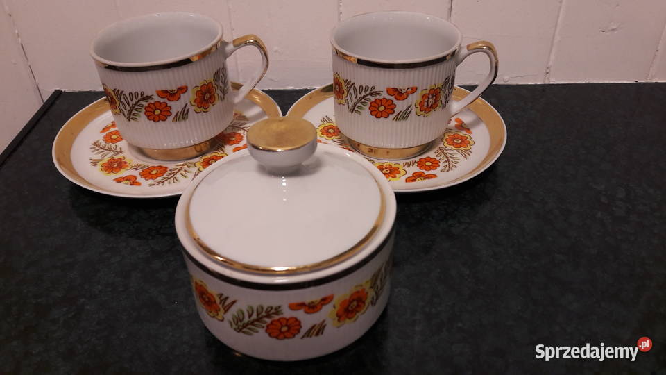 kompletny seris Roman Chodzież Porcelana i szkło