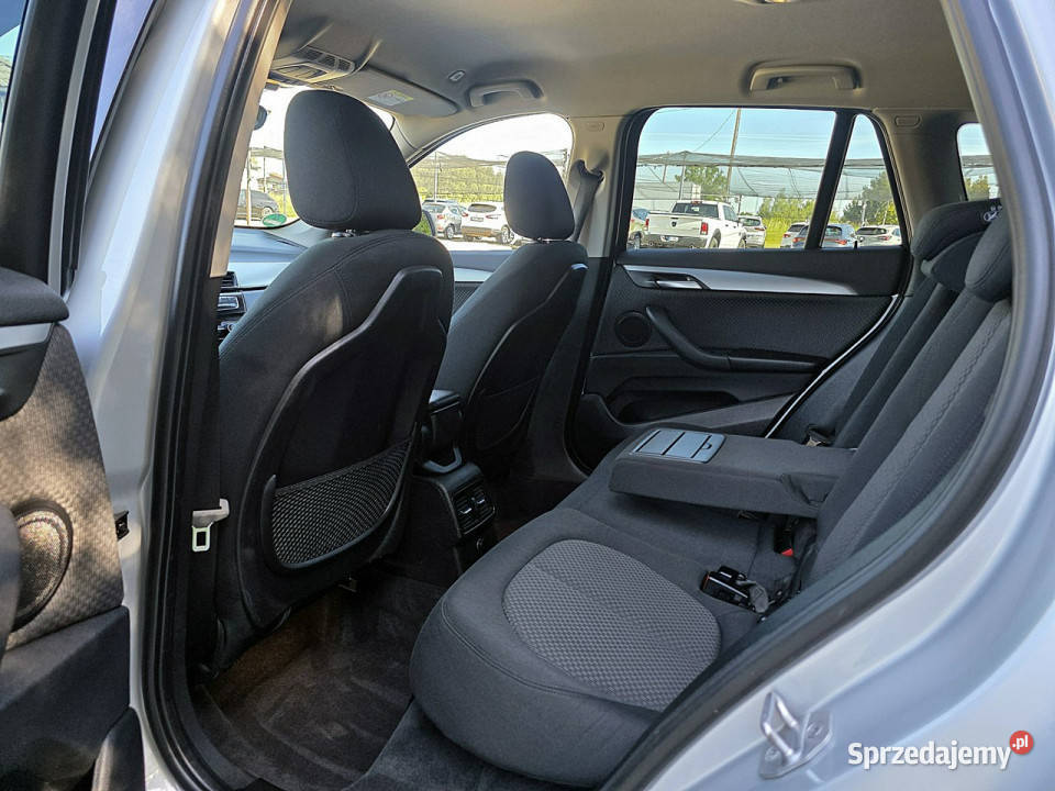 BMW X1 serwis ASO II F48 2015 światła przeciwmgielne Rydułtowy sprzedam