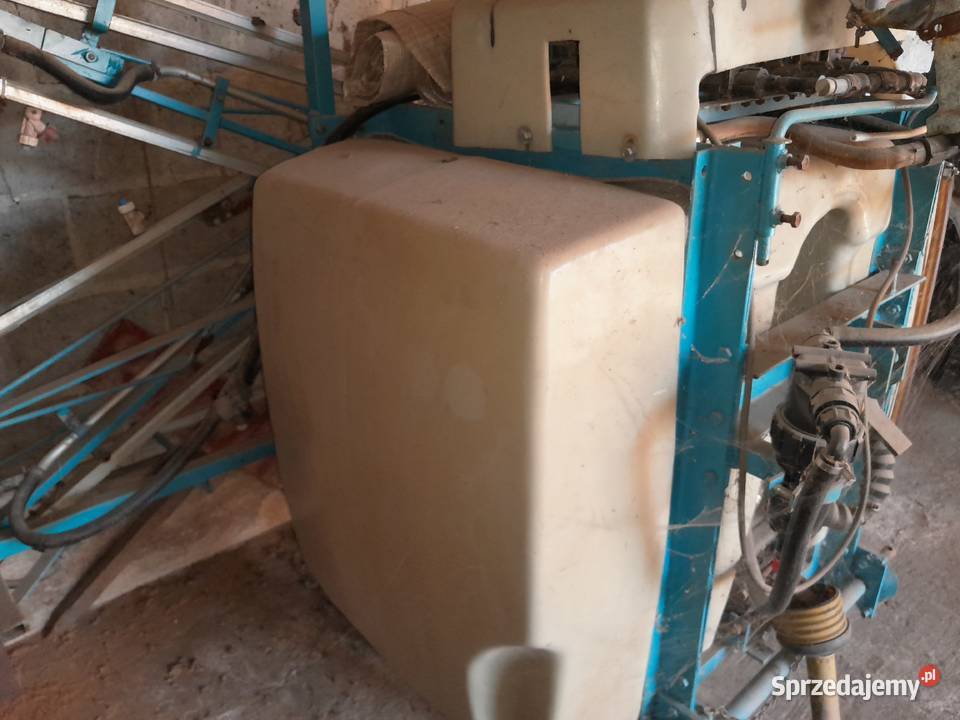 Opryskiwacz 800l Lubochnia