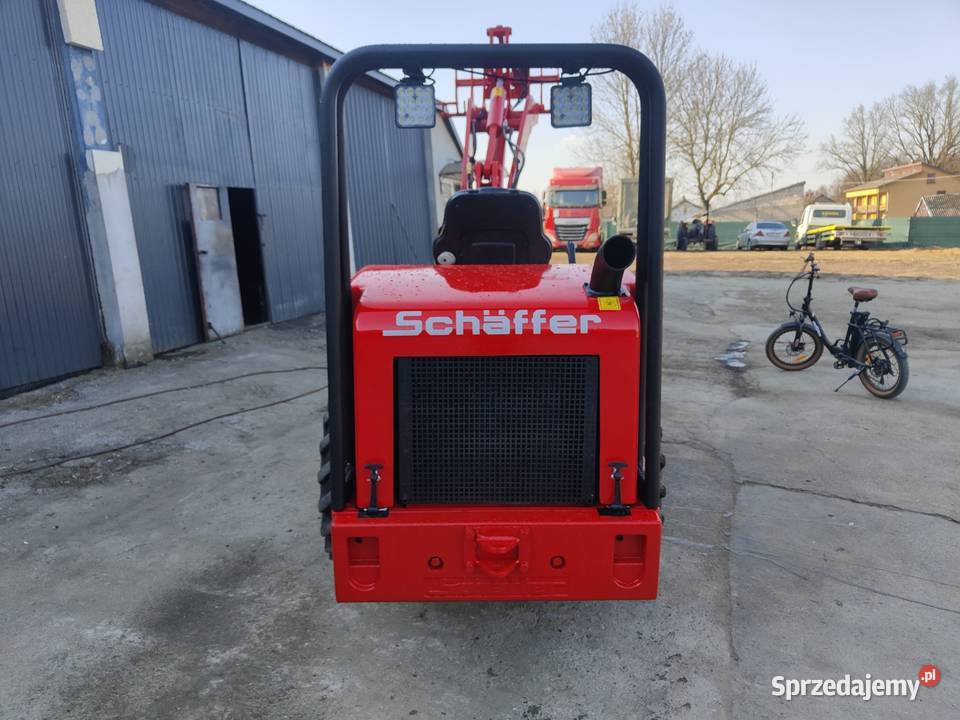 Ładowarka Schaffer 4042 Kropiewnica-Gajki sprzedam