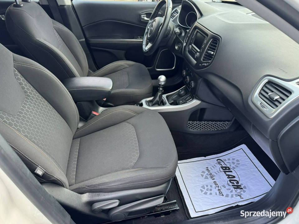 Jeep Compass Pisemna Gwarancja 12 miesięcy II Rok produkcji 2017 Compass Konin sprzedam