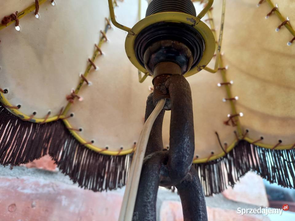 Lampka nocna stołowa metalowa ze skórzanym