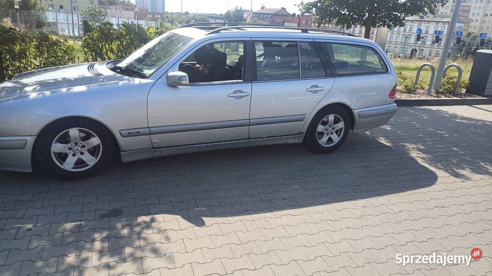 Mercedes w210 okular POLIFT 22CDI AUTOMAT KOMBI 2200cm3