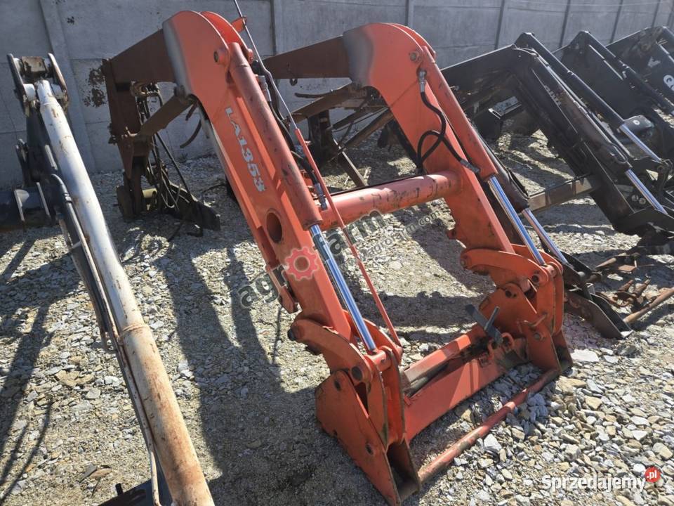 Ładowacz czołowy z adaptacją Kubota M8540 LA1353 Byków sprzedam