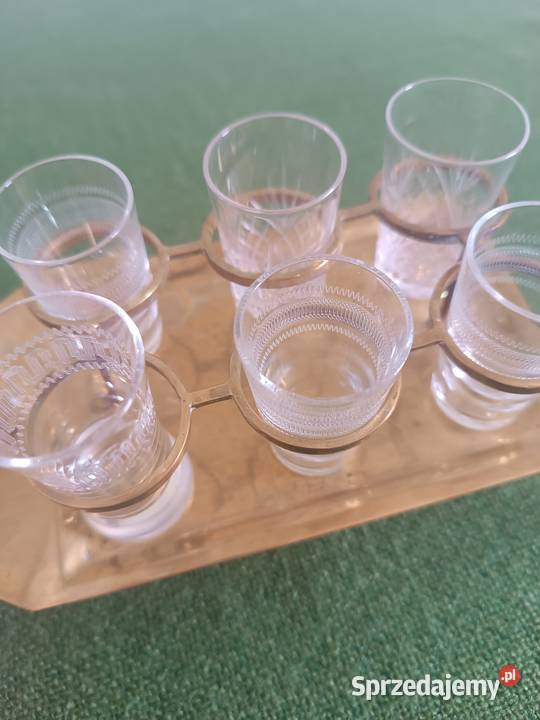 Mosiężna patera z kieliszkami Gorlice