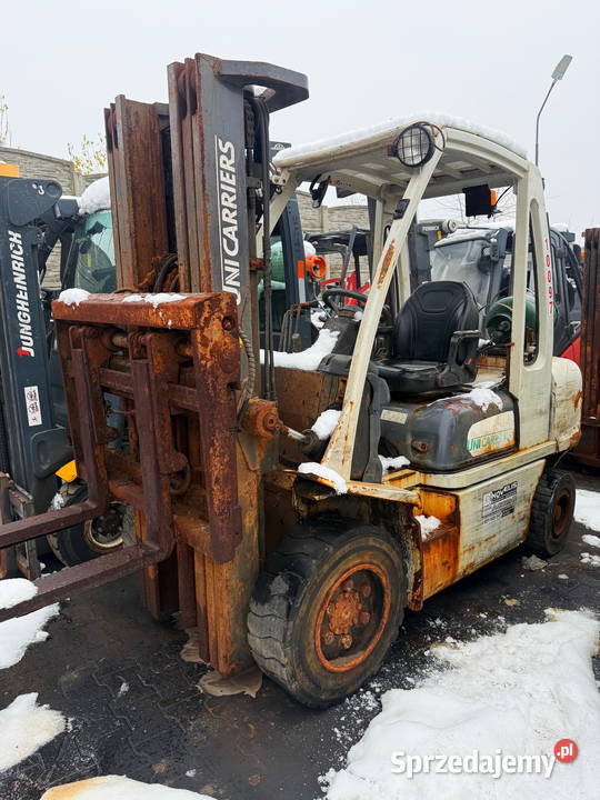 wózek widłowy NISSAN FG30 LPG Triplex przesuw Działoszyn sprzedam