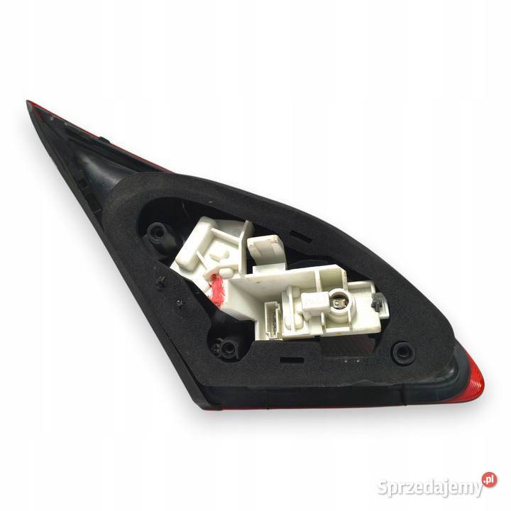 LAMPA PRAWA Opel Astra J HB tylnia tylna prawy