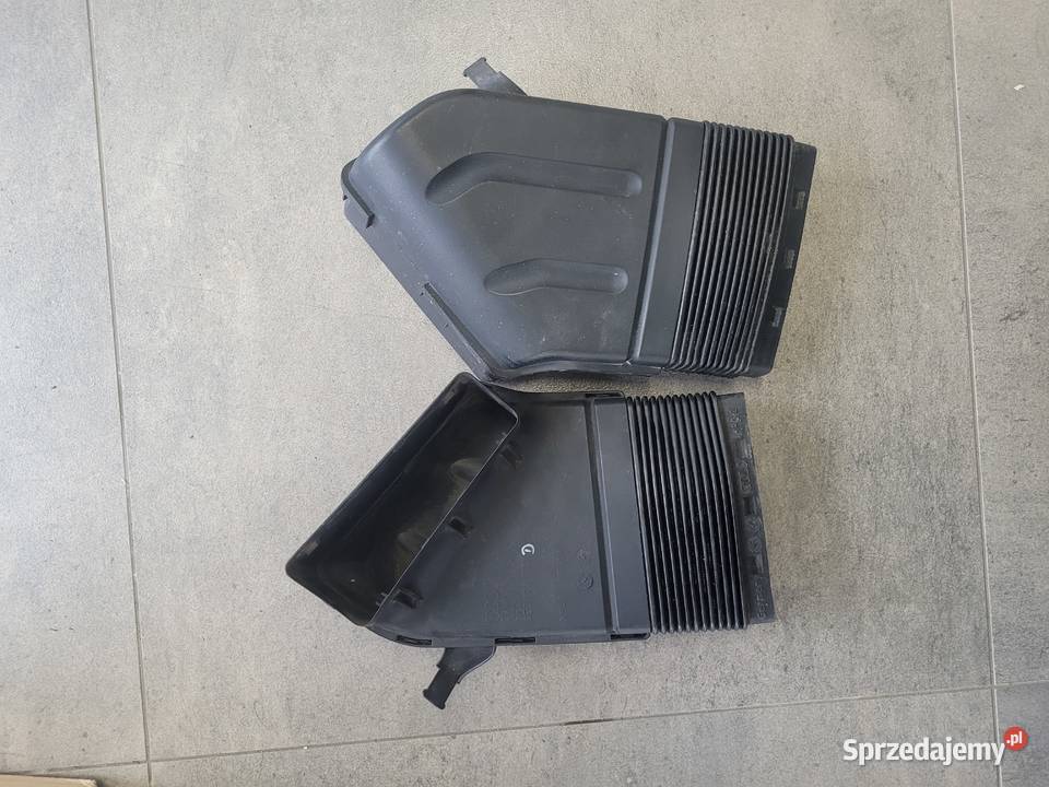 Cześci ukladu dolotowego do AUDI A4 B6 8E0129617 Pozostałe Kończyce Małe
