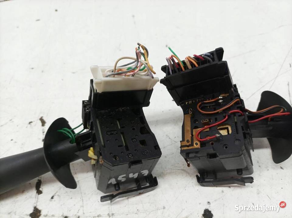 PRZEŁĄCZNIK ZESPOLONY 8200328896 Renault Laguna osobowe