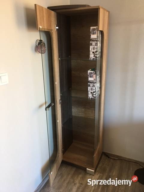 Meble pokojowe komoda witryna słupek pół ceny