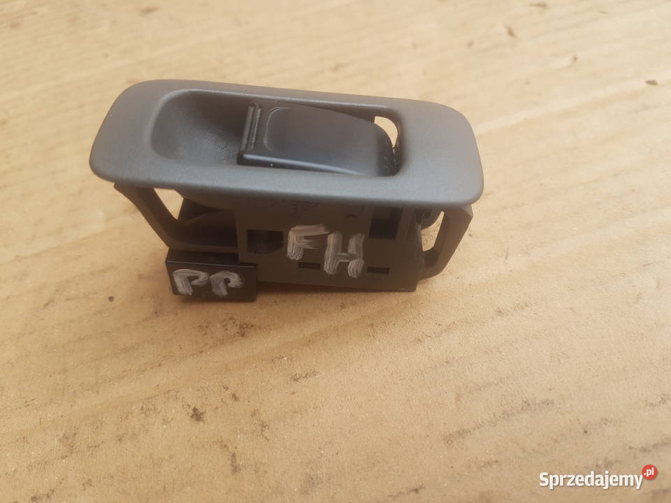 Suzuki Ignis FH 0003 panel włącznik sterowania osobowe Legnica