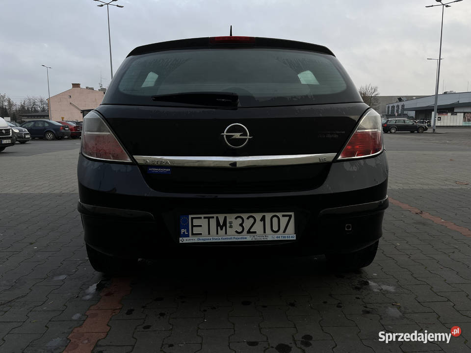 Opel Astra H 16 Enjoy Tomaszów Mazowiecki