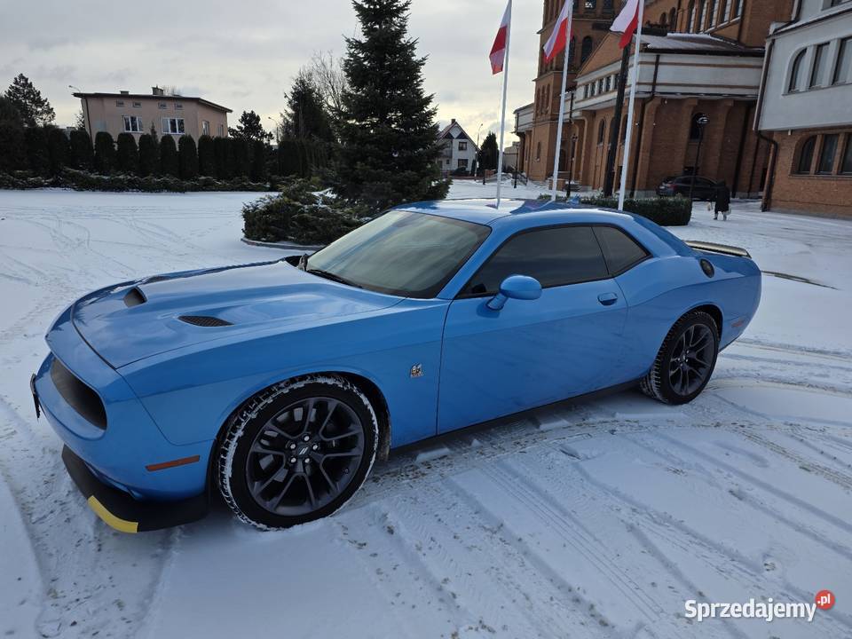 Dodge Challenger 392 V8 64 ESP Radom