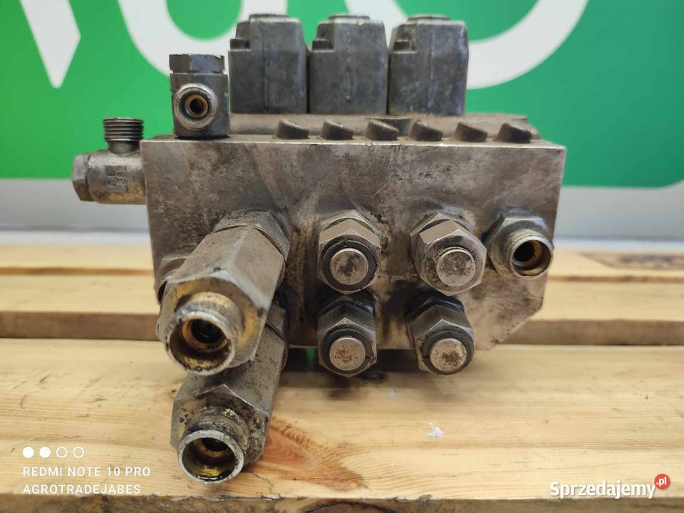 Blok hydrauliczny Merlo 606 Wilkowo sprzedam
