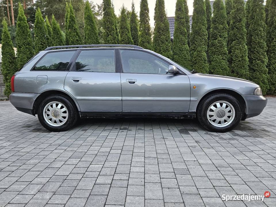 Audi a4 b5 19tdi 110Koni 1997 zadbana szary A4 Lubycza Królewska